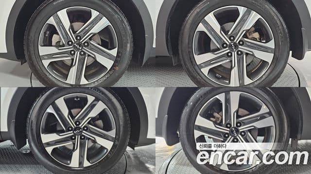Kia Sorento 2022 — ფოტო 4/20