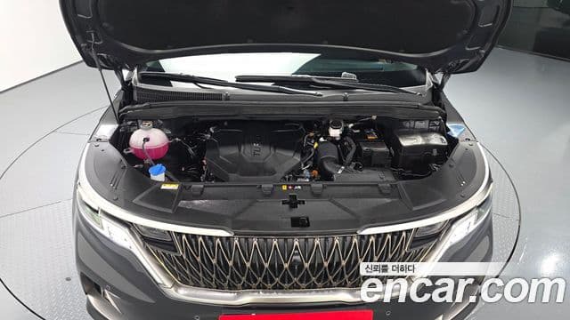 Kia Carnival 2023 — Şəkil 6/20