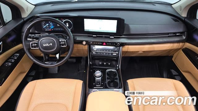 Kia Carnival 2023 — Şəkil 7/20