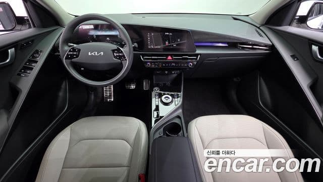 Kia Niro 2022 — Şəkil 10/20