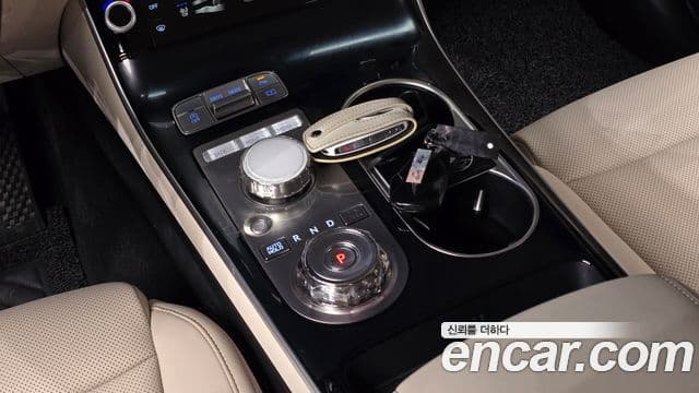 Genesis GV70 2024 — Şəkil 9/20