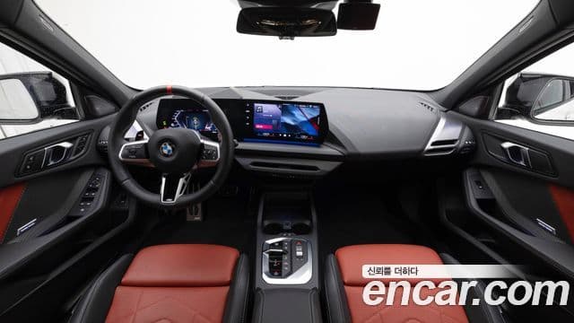 BMW 1 Series 2025 — Photo 5/20