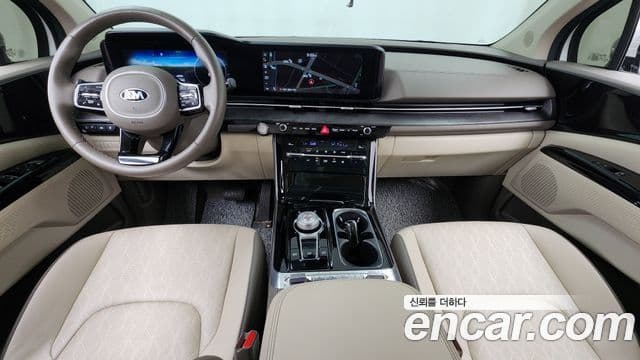 Kia Carnival 2020 — ფოტო 7/20
