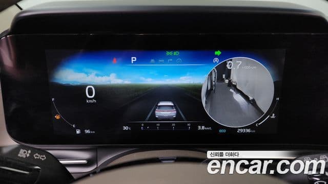 Kia Carnival 2020 — ფოტო 8/20