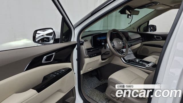 Kia Carnival 2020 — ფოტო 10/20