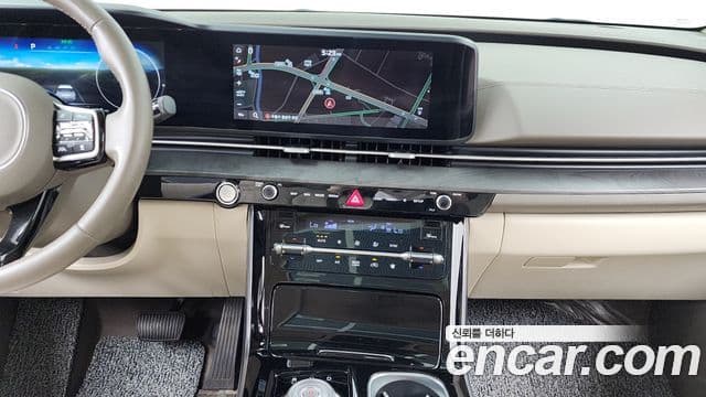 Kia Carnival 2020 — ფოტო 14/20