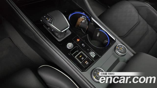 Volkswagen Touareg 2025 — Şəkil 9/20