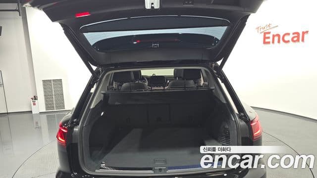 Volkswagen Touareg 2025 — Photo 14/38