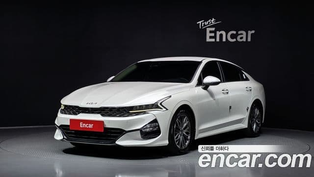 Kia K5 2022 — ფოტო 10/20