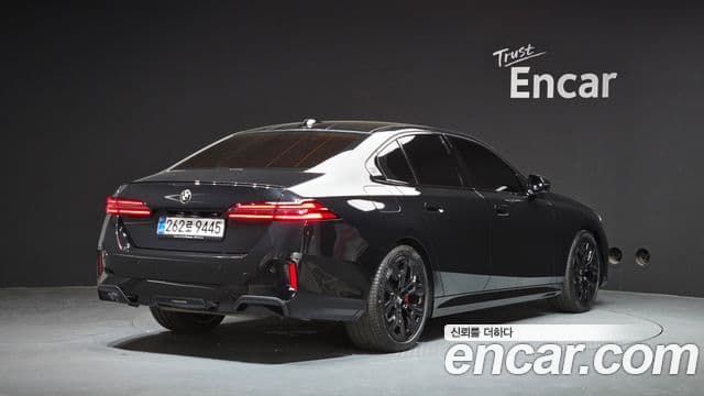 BMW 5 Series 2025 — ფოტო 2/20