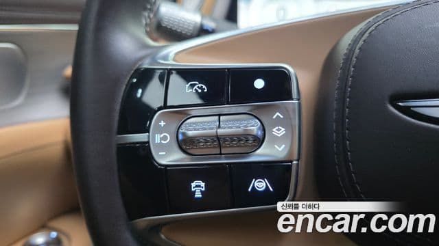 Genesis G90 2022 — Photo 22/34