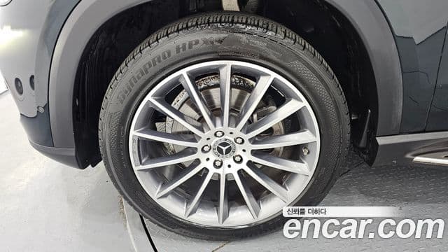Mercedes-Benz GLE-Class 2023 — Фото 5/20