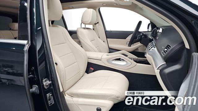Mercedes-Benz GLE-Class 2023 — Фото 11/20