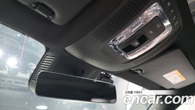 Mercedes-Benz GLB-Class 2021 — фото 20 из 20
