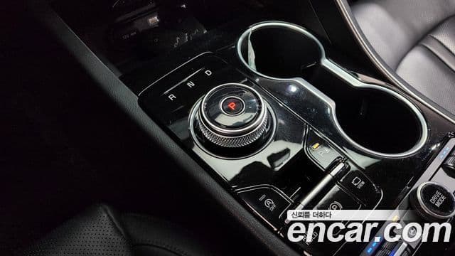 Kia K5 2023 — ფოტო 9/20