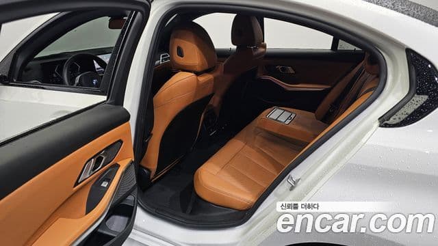 BMW 3 Series 2025 — Şəkil 12/20