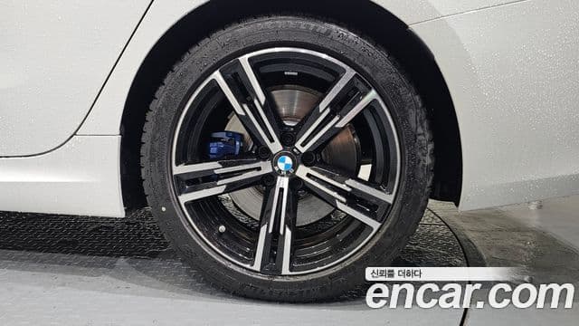 BMW 3 Series 2025 — Şəkil 24/35