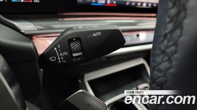 BMW 7 Series 2023 — Photo 6/35