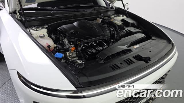 Hyundai Grandeur 2023 — ფოტო 6/20