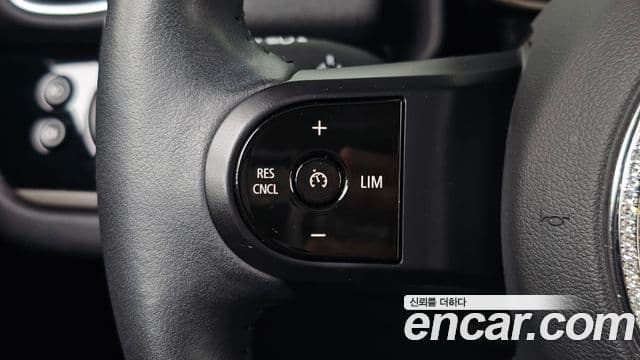 Mini Cooper Countryman 2024 — фото 14 из 20
