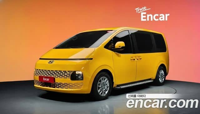 Hyundai Staria, 2022