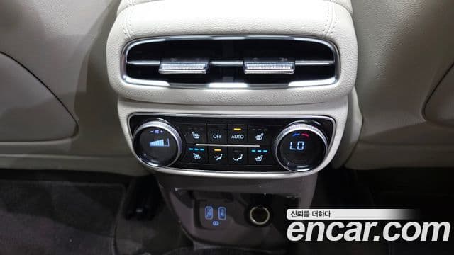 Genesis GV80 2022 — Şəkil 19/20