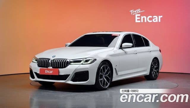 BMW 5 Series 2023 — фото 1 из 20