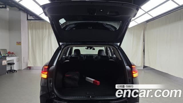 Kia Sportage 2021 — фото 16 из 20