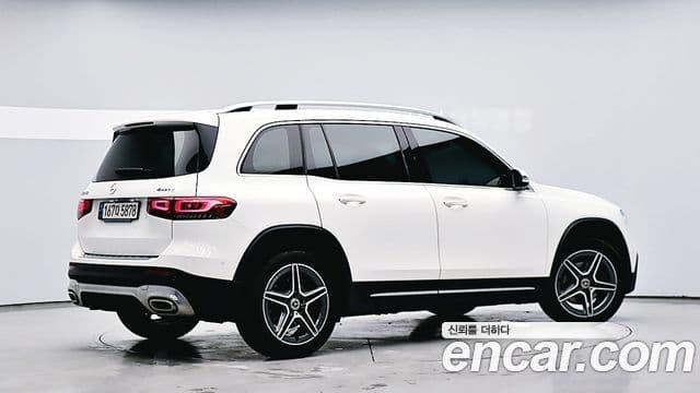 Mercedes-Benz GLB-Class 2021 — фото 3 из 19