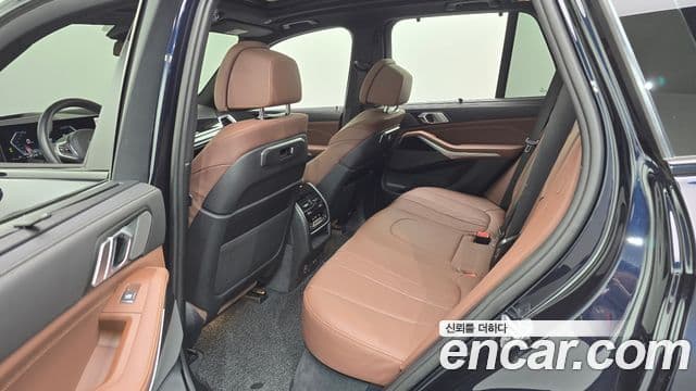BMW X5 2024 — фото 11 из 20