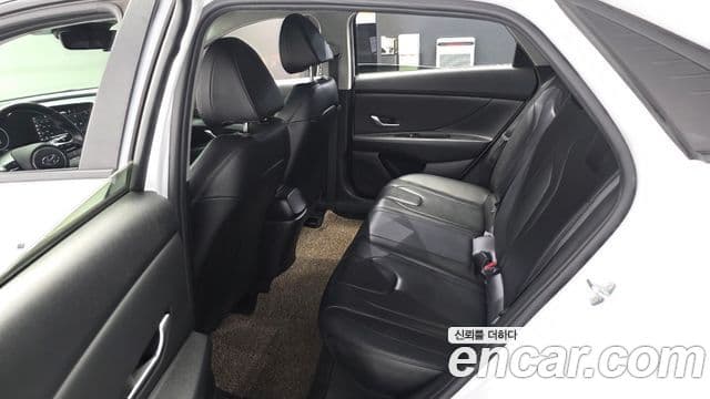 Hyundai Avante 2021 — фото 11 из 20