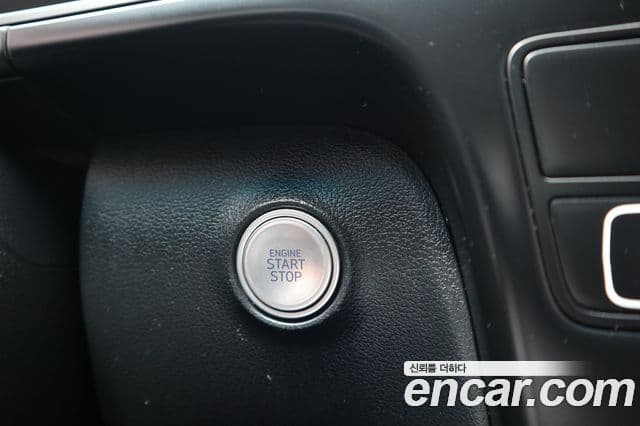 Hyundai Staria 2021 — фото 15 из 20
