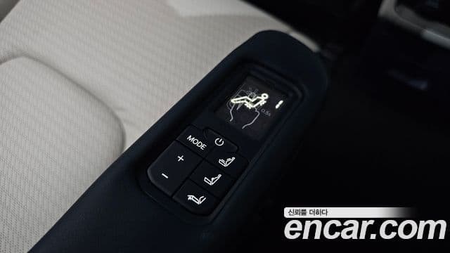 Kia Carnival 2025 — ფოტო 18/20
