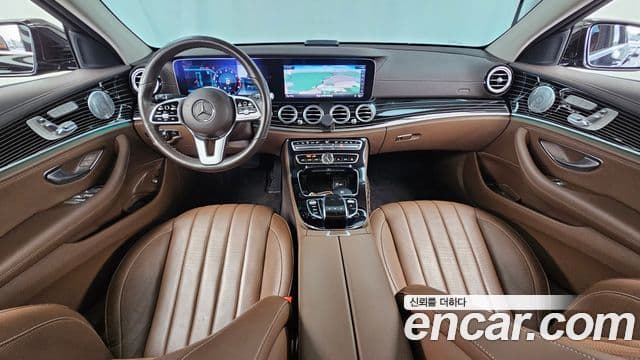 Mercedes-Benz E-Class 2020 — Şəkil 7/20