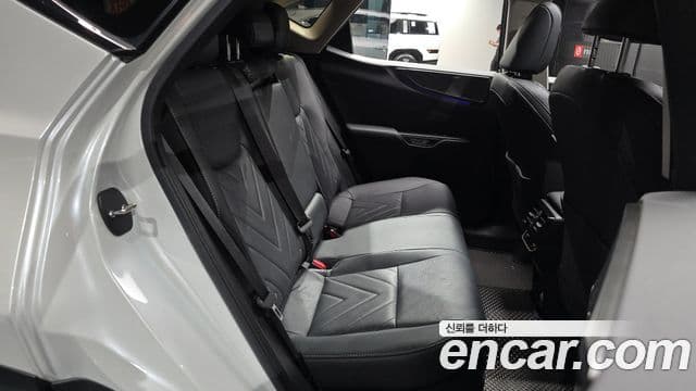 Lexus NX350h 2024 — фото 10 из 20