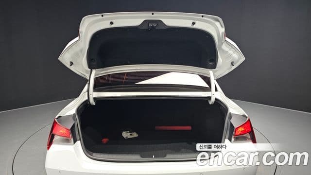 Hyundai Avante 2022 — фото 20 из 20