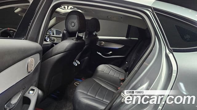 Mercedes-Benz GLC-Class 2018 — фото 13 из 20
