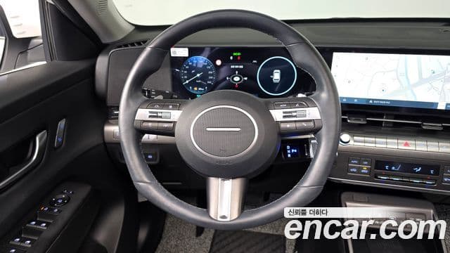 Hyundai Kona 2024 — фото 13 из 20