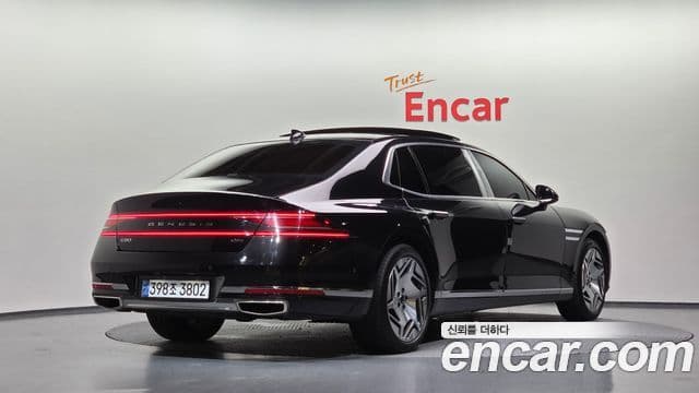Genesis G90 2022 — ფოტო 2/20