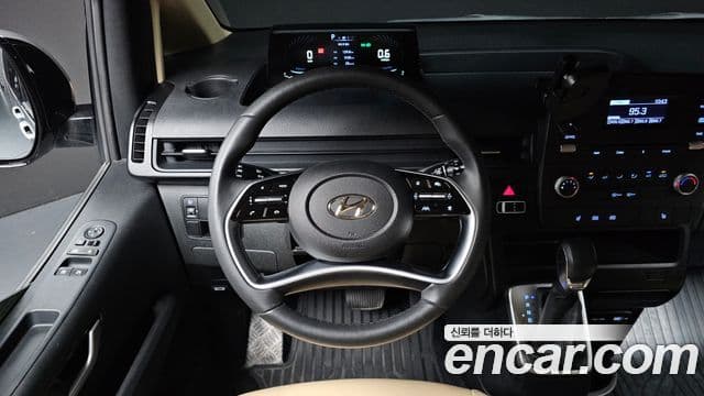 Hyundai Staria 2024 — Şəkil 13/20