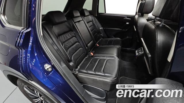 Volkswagen Tiguan 2018 — фото 11 из 20