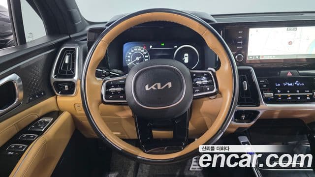 Kia Sorento 2023 — фото 13 из 20