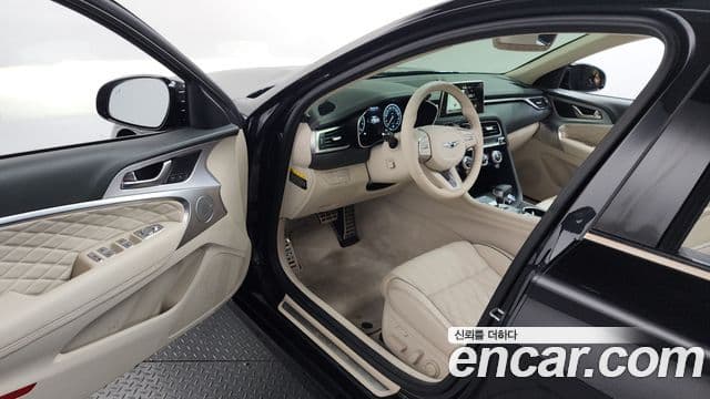 Genesis G70 2019 — фото 10 из 20