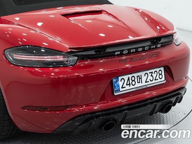 Porsche 718 Boxster 2025 — фото 11 из 20