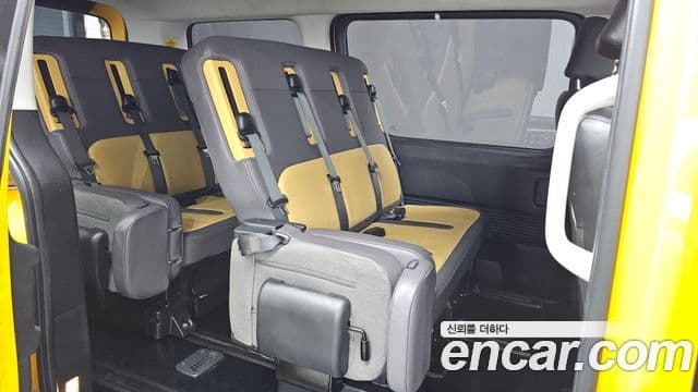 Hyundai Staria 2022 — Şəkil 11/20