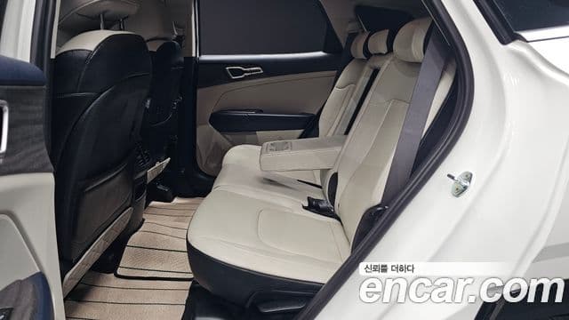 Kia Sportage 2022 — Şəkil 11/20
