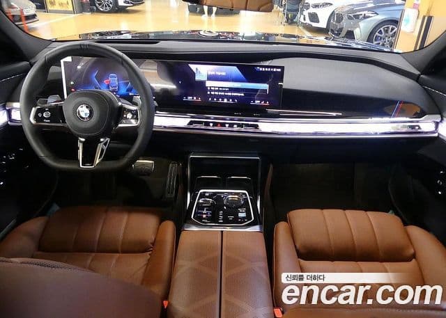 BMW 7 Series 2025 — ფოტო 10/20