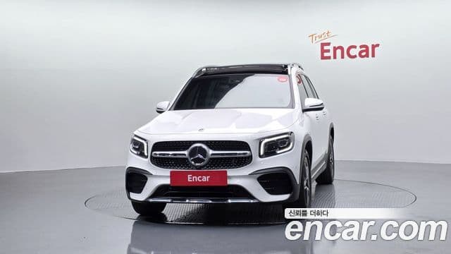 Mercedes-Benz GLB-Class 2020 — ფოტო 3/20