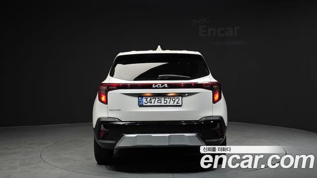 Kia Seltos 2023 — Şəkil 3/20