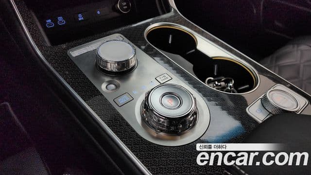 Genesis GV80 Coupe 2023 — ფოტო 9/20